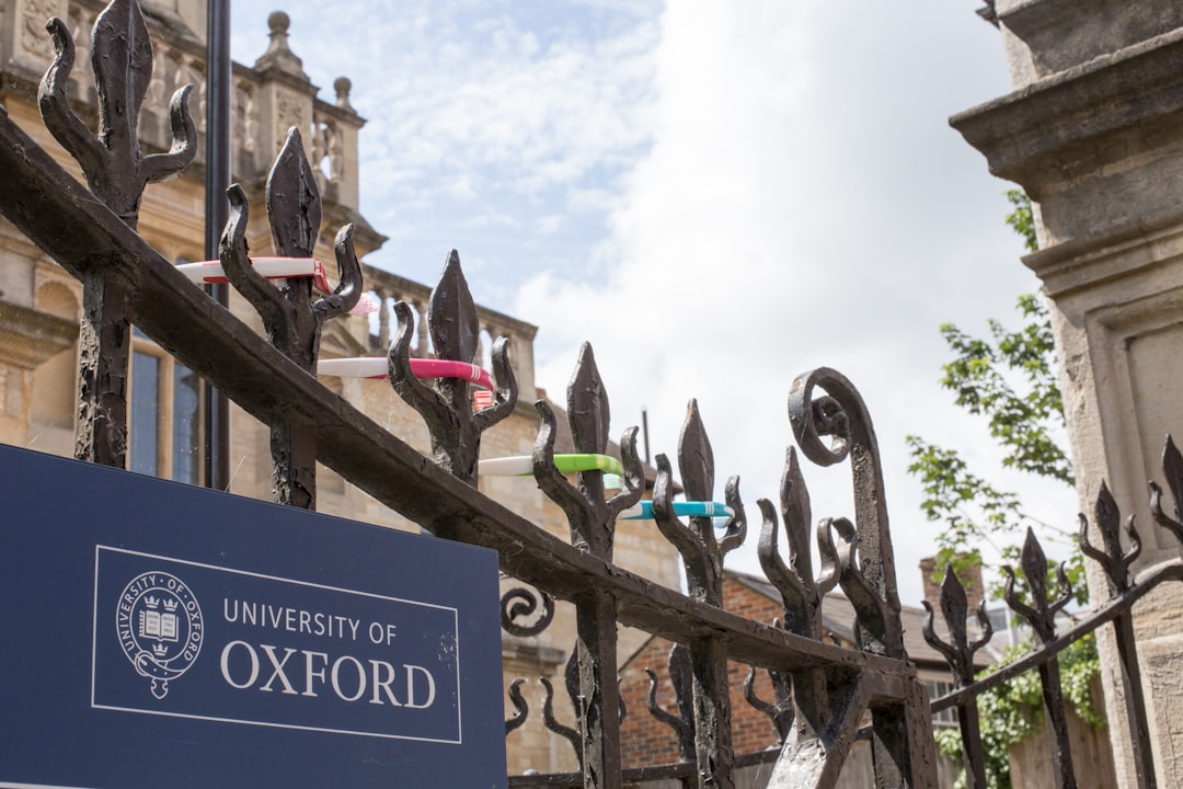 Photo oxfords